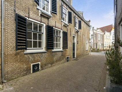 Pieterstraat 2