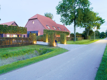 Brede Balrouw 42.