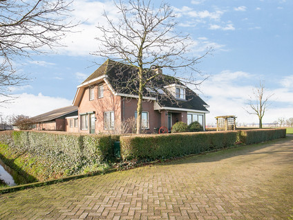 Veenweg 8
