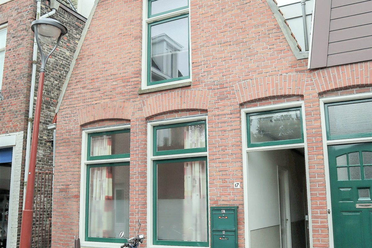 Perronstraat 17A