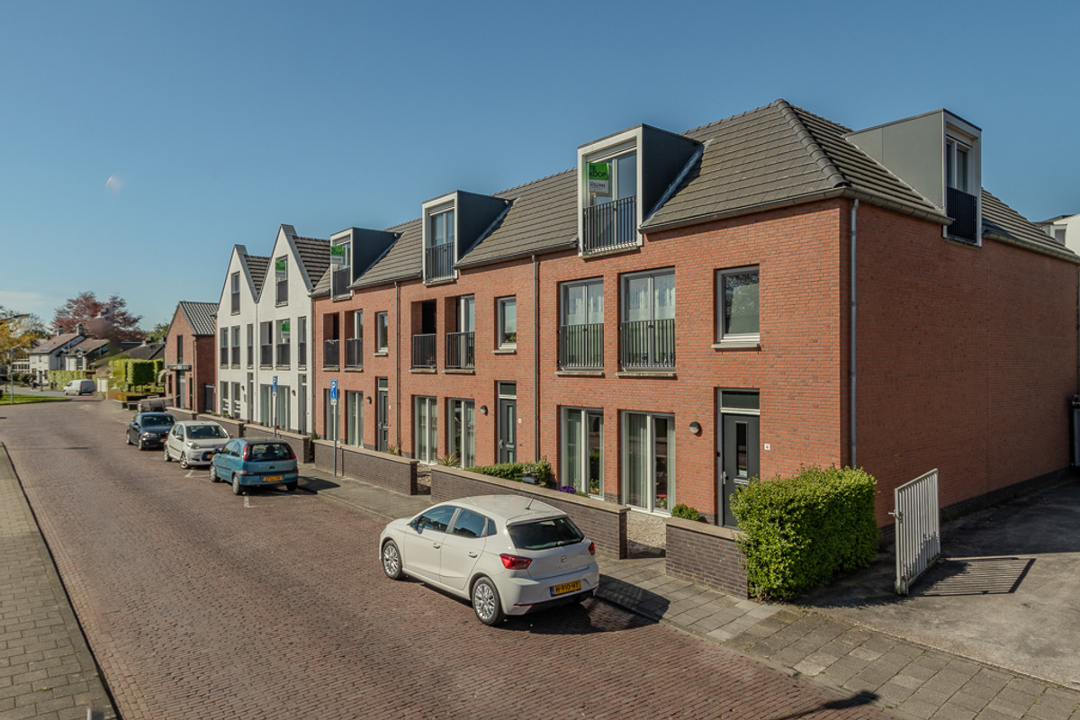 Evertsenstraat 8b