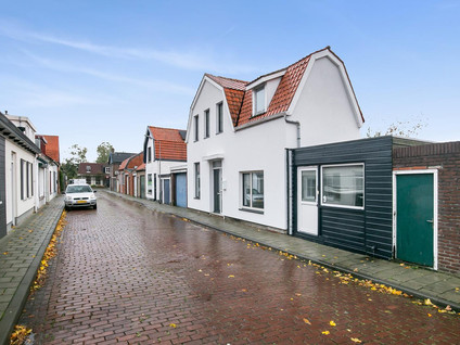 Drie Schouwenstraat 9