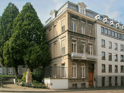 Papenstraat 8