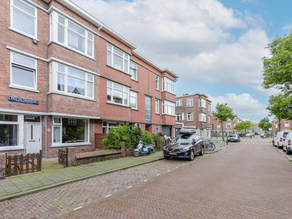 Elise van Calcarstraat 26