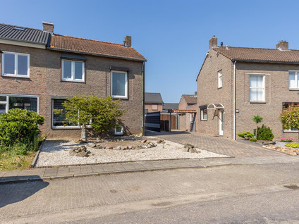 Crostolostraat 12