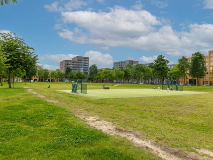 Eva Besnyöstraat 415