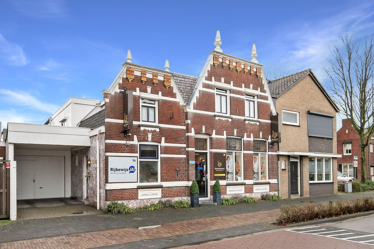 Hoofdstraat 96