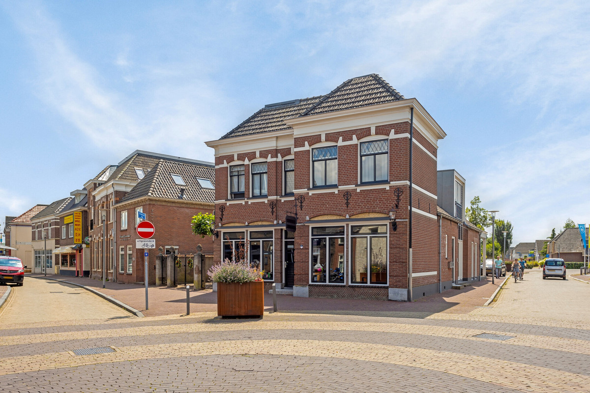 F B Deurvorststraat 25