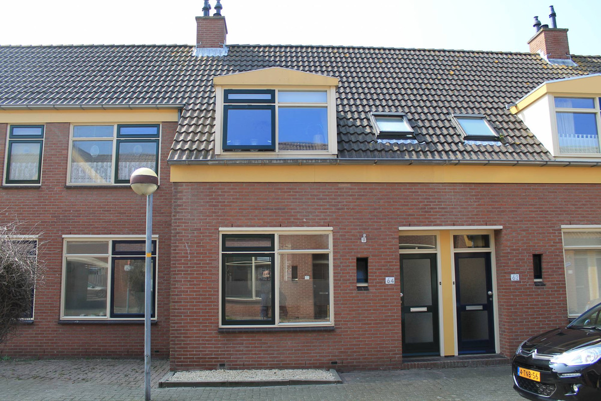 1e Vroonstraat 64