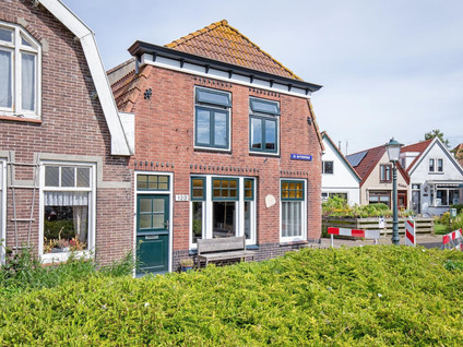 De Ruyterstraat 120