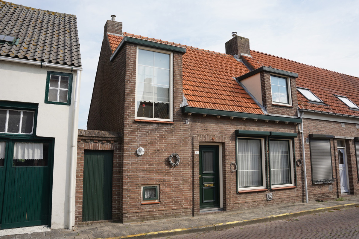 Walstraat 8