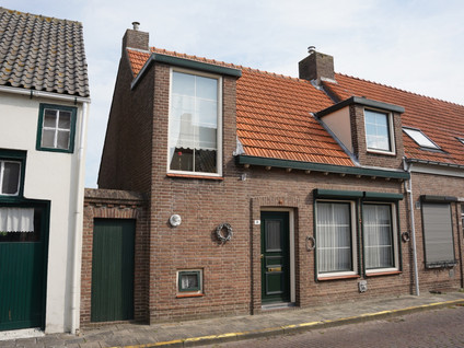 Walstraat 8