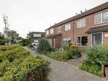 Voorsteeghstraat 8