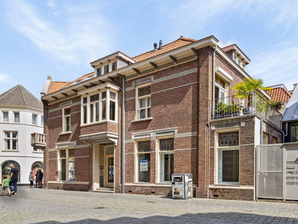 Lombardenstraat 16