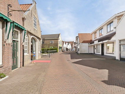 Kerkstraat 38