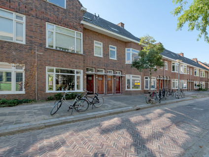 C.H. Petersstraat 19