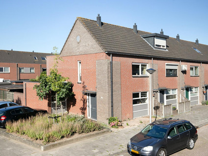 Vicky Baumstraat 18