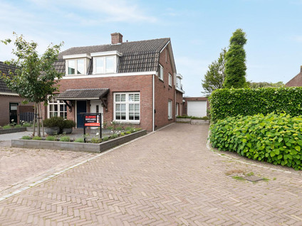 Stationstraat 33