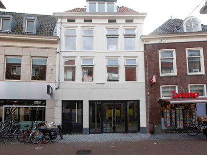 free-sector-houses for rent on Voorstraat 68A