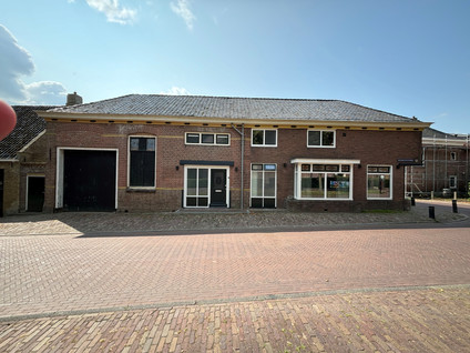 Voorstraat 1