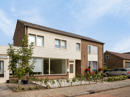 Nicolaas Hooijkaasstraat 13B