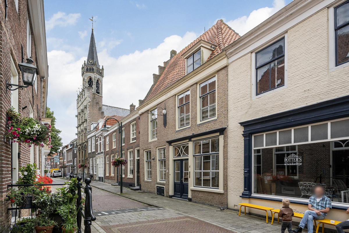 Hoogstraat 4