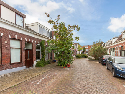 Arnold Hoogvlietstraat 75