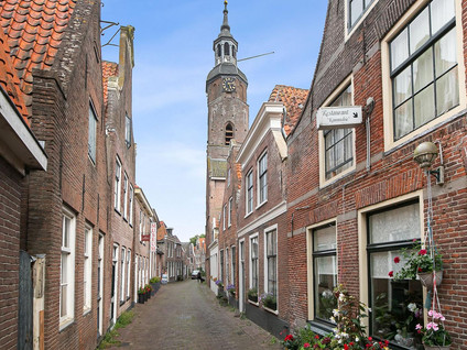 Kerkstraat 16