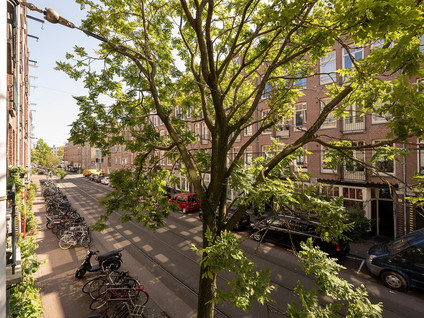 Van der Hoopstraat 82 1