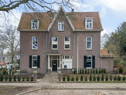 vrije-sector-woningen te huur op Van der Duyn van Maasdamlaan 1 4