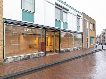 Prins Bernhardstraat 11