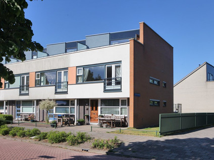 huurwoningen te huur op Fellinilaan 177