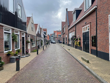 W J Tuijnstraat 18