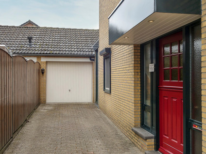 Graaf van Loonstraat 17