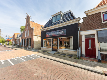 Kerkstraat 24