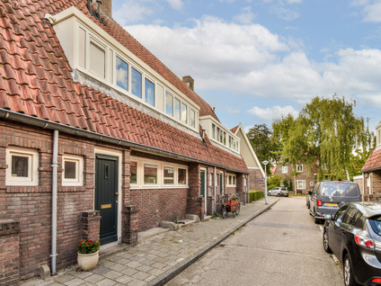 Oosthuizenstraat 9