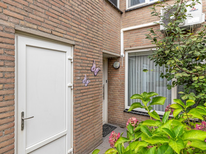 Monarchstraat 17