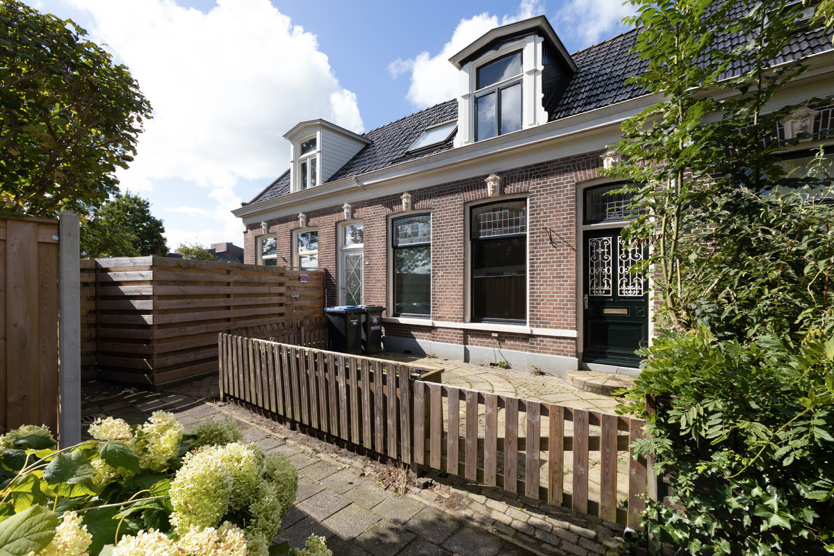 Knetemannstraat 9