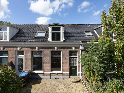 Knetemannstraat 9