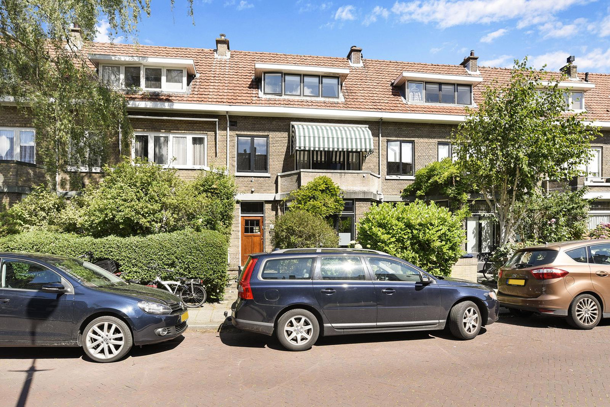 Roelofsstraat 8