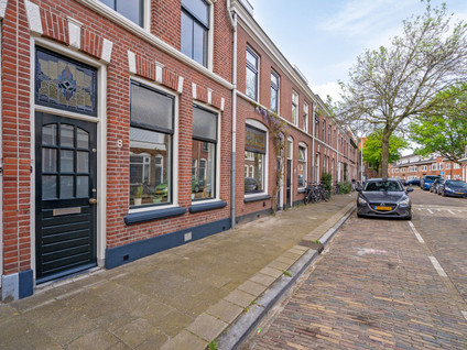 Leliestraat 8