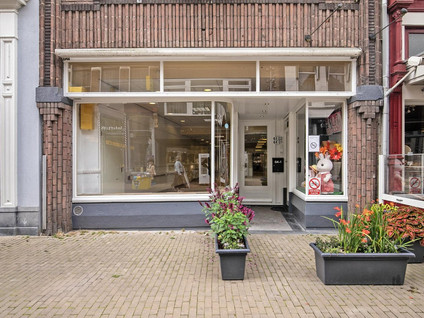 Oudestraat 64