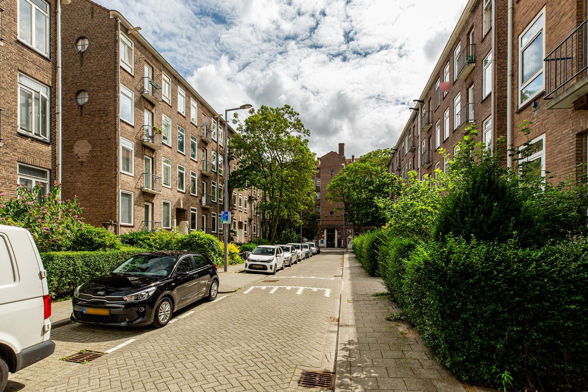 Johan de Meesterstraat 28D