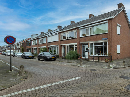 Eerste Hieronymus van Alphenstraat 39