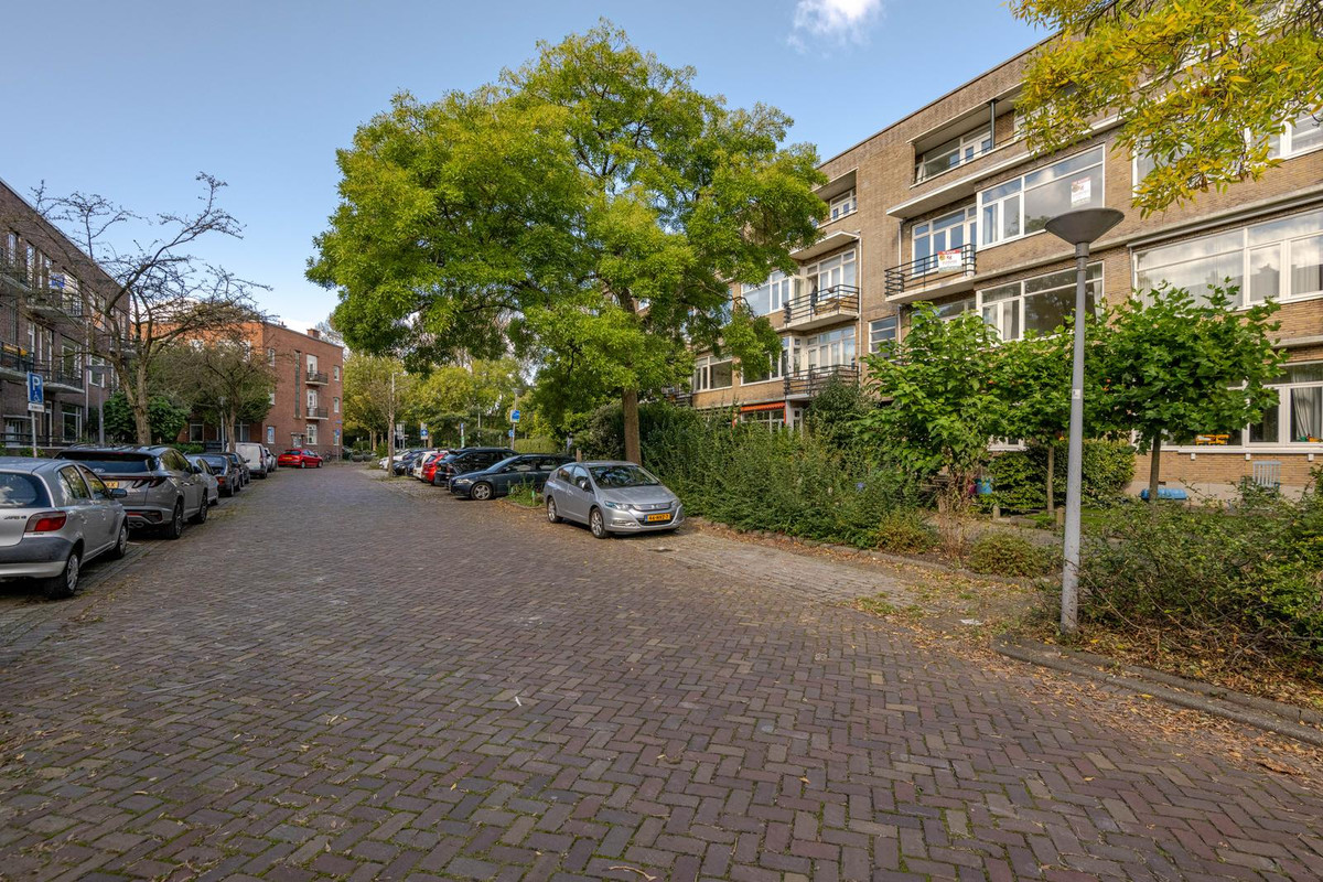 Van Beuningenstraat 12A