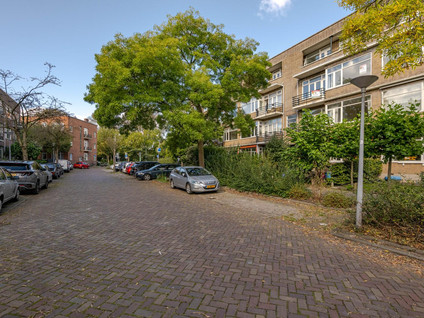 Van Beuningenstraat 12A