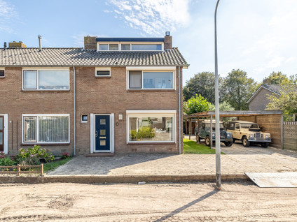 Donker Curtiusstraat 35