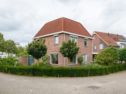 Charley Tooropstraat 12