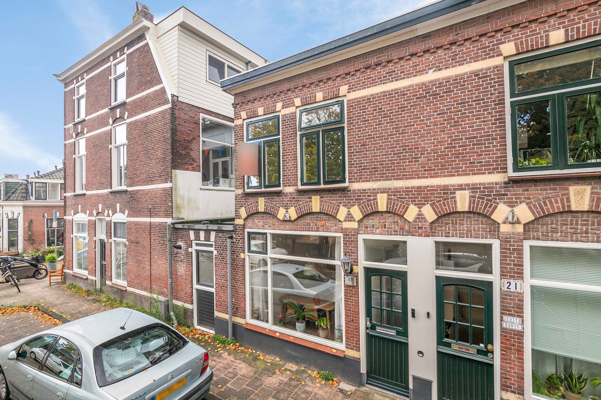 Oosterdwarsstraat 23