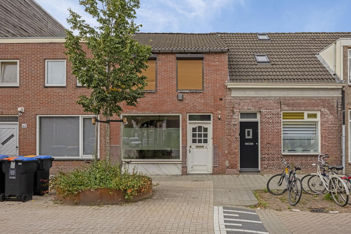 Veestraat 41